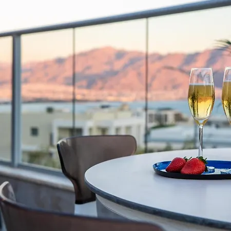 Appartamento פנטהאוז בוטיק- צל הרים Boutique Penthouse-Zel Harim Eilat Esterno foto