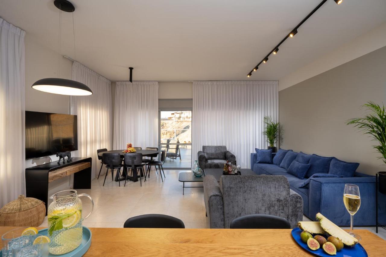 Appartamento פנטהאוז בוטיק- צל הרים Boutique Penthouse-zel Harim *